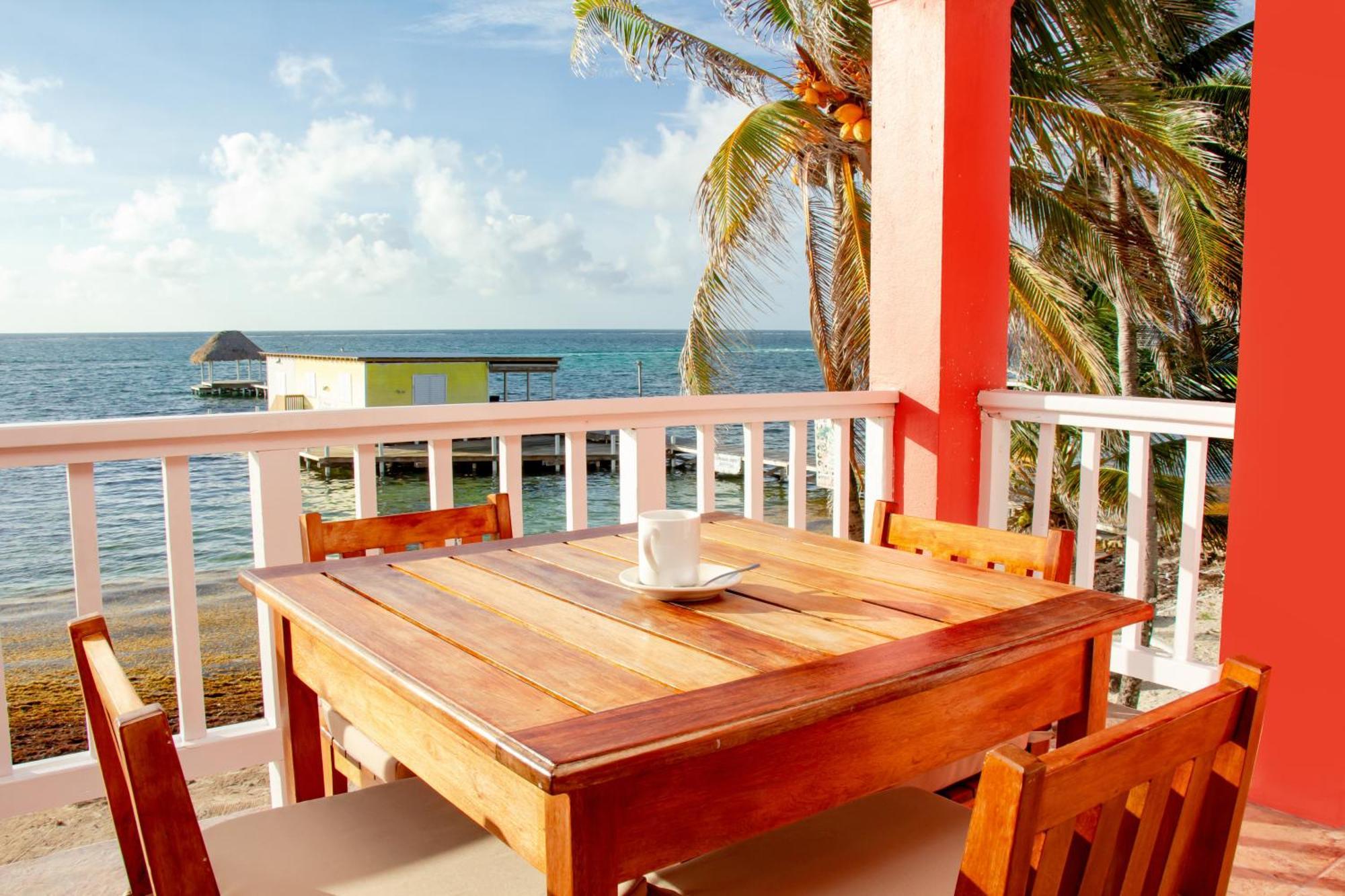 Mayan Princess Hotel San Pedro  Exterior photo